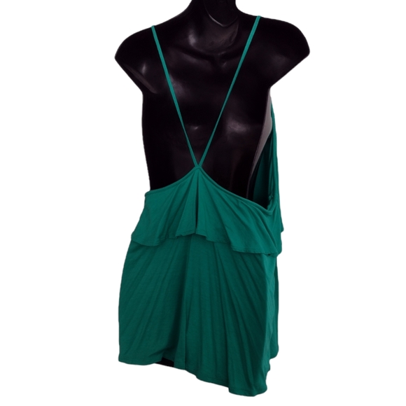 💕4 for $30💕 Spaghetti strap layered tank - Picture 3 of 6